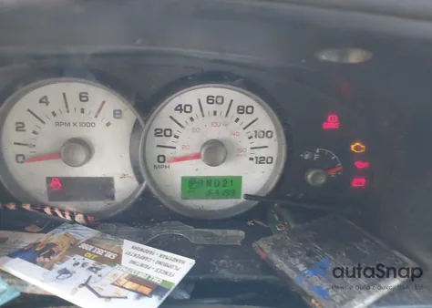 2005 Ford Escape Xlt from USA, damaged, VIN 1FMYU03185DA14767